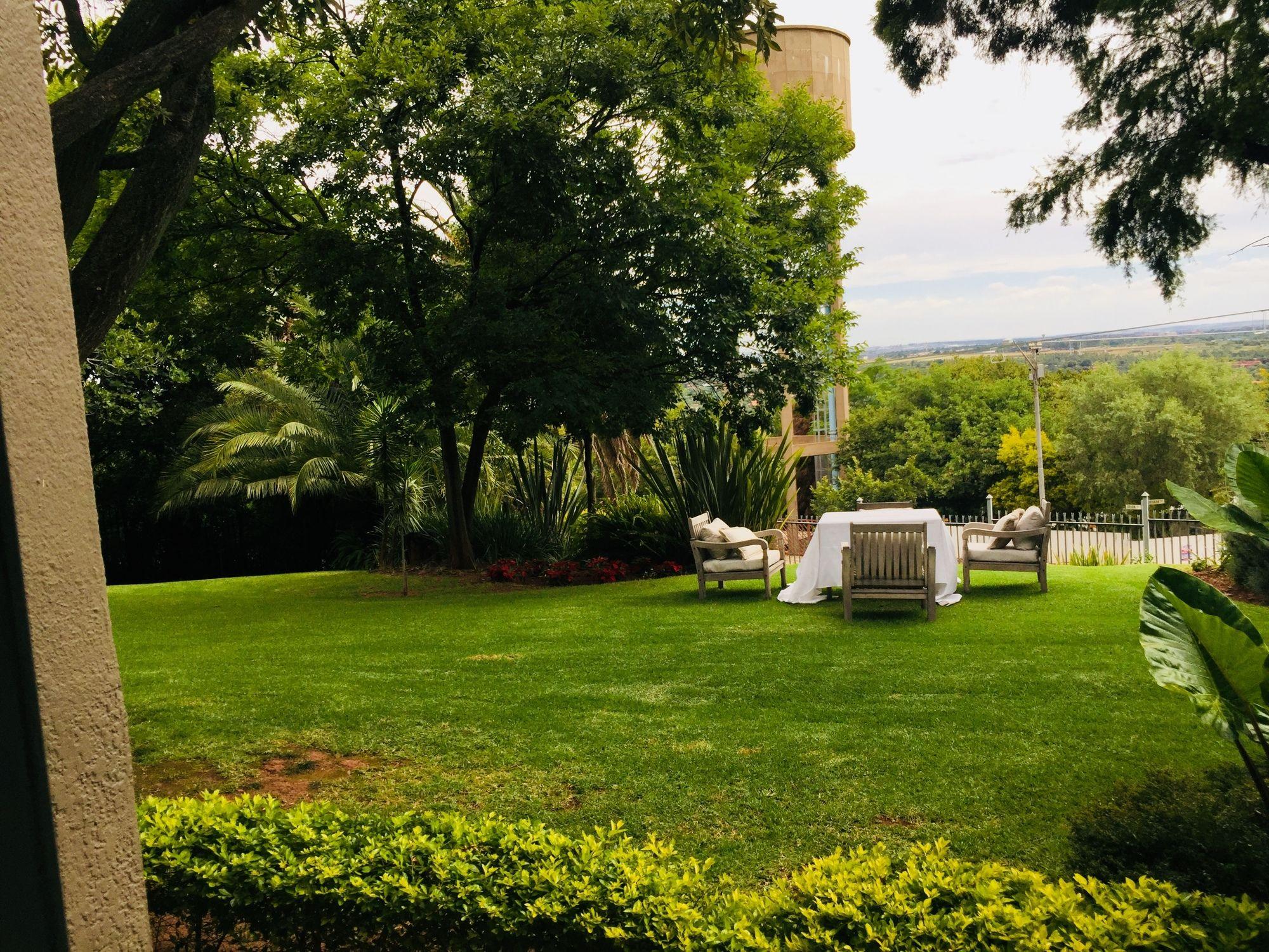 Amoris Guest House-Waterkloof Ridge Pretoria-Noord Εξωτερικό φωτογραφία