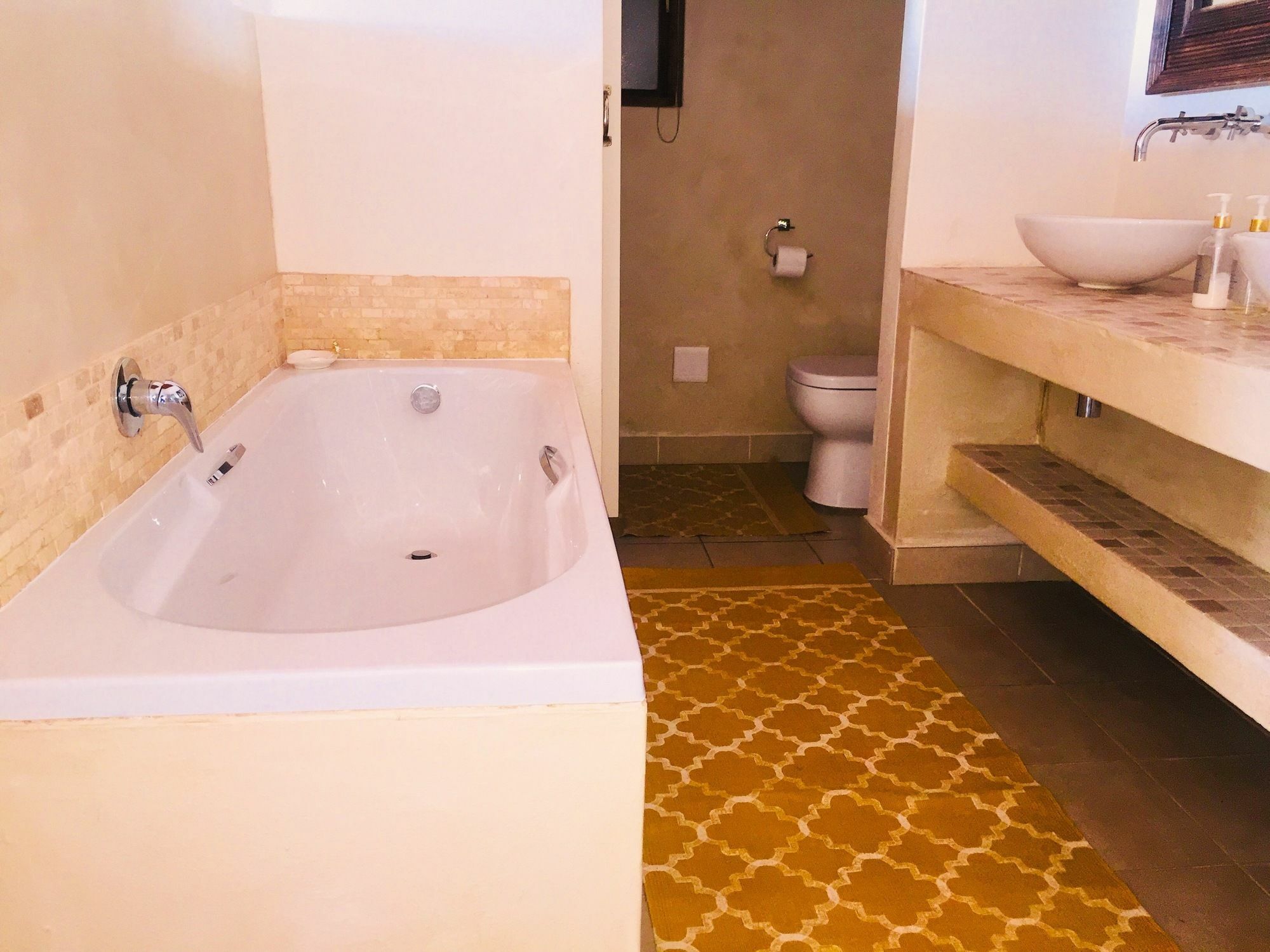 Amoris Guest House-Waterkloof Ridge Pretoria-Noord Εξωτερικό φωτογραφία